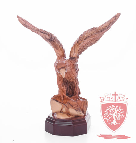 American Style Eagle - Olive wood