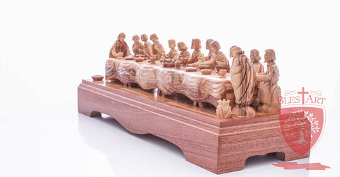 Last supper. Size: length 17.5" / 44 CM.