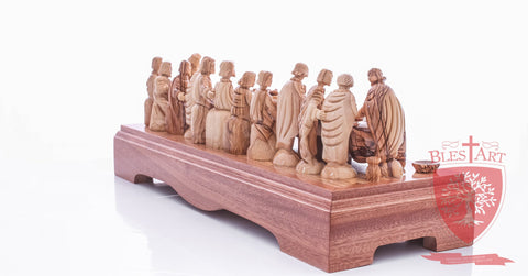 Last supper. Size: length 17.5" / 44 CM.