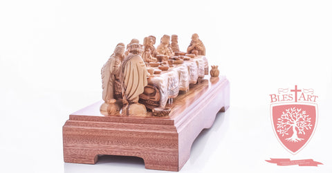 Last supper. Size: length 17.5" / 44 CM.